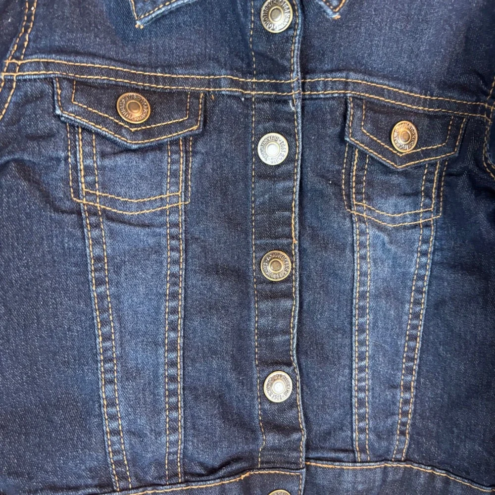 Nebraska Huskers Denim Jacket Dark Wash Blue Jean Trucker‎ Size 5